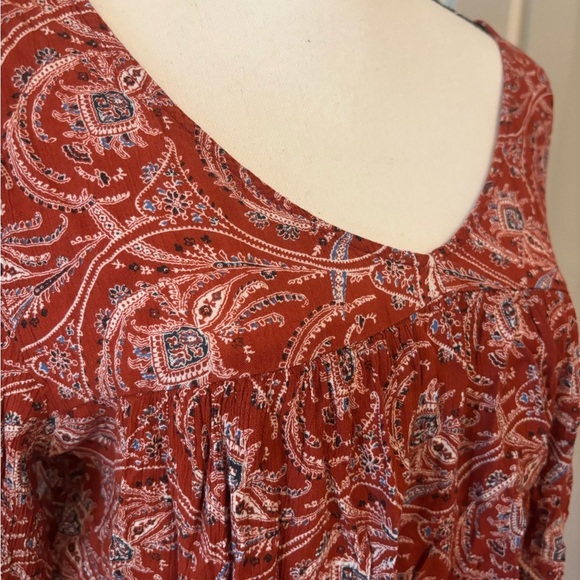 Abercrombie & Fitch red paisley patterned long sleeve flowy blouse size S - Picture 6 of 12